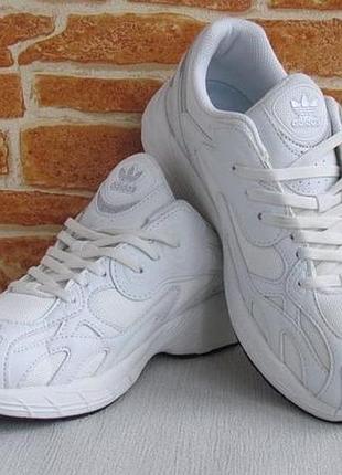 Кроссовки adidas astir мужские белые адидас boost (размеры: 41,42,44)