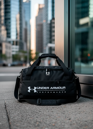 Сумка з великим лого under armour чорна