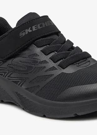 Кросівки skechers зручні та комфортні р.30 20см
