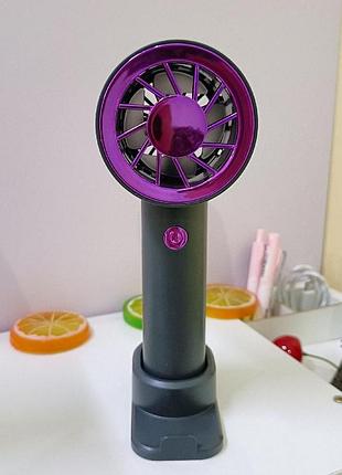 Аккумуляторный мини вентилятор с подставкой для телефона portable fan черно-фиолетовый, мини вентилятор