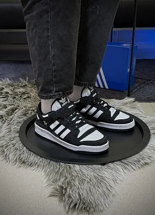 Кросівки adidas forum low (чорно білі) 8345-1