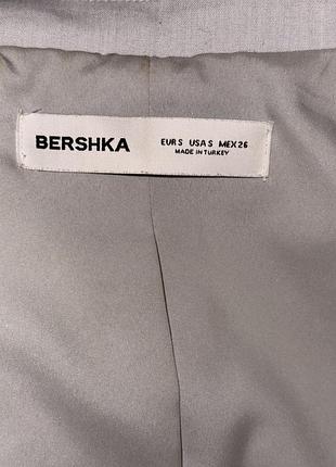 Короткий піджак bershka 3