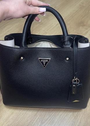 Продам женскую сумку guess оригинал