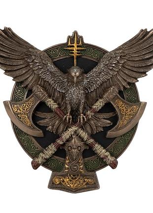 Щит "крылья вальхаллы: сокол и два топора на щите", 9 см veronese
