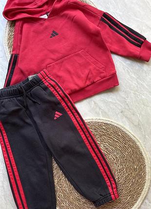 Спортивний костюм adidas 18-24 місяці