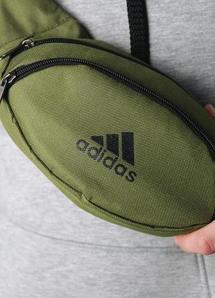 Бананка adidas хакі # 2