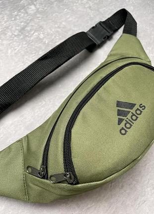 Бананка adidas хакі # 8