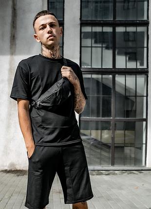 Бананка черная nike 2