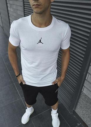 Футболка jordan белая 4