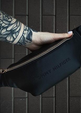 Бананка tommy hilfiger