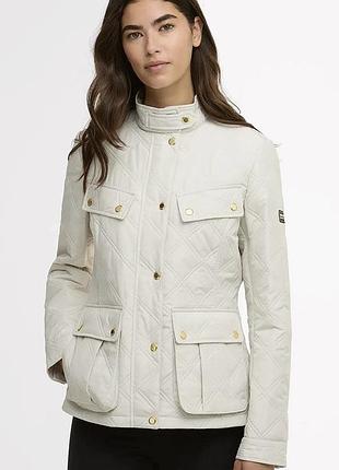 Стьобана куртка barbour