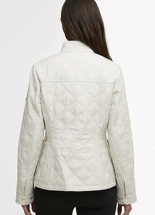 Стьобана куртка barbour 4