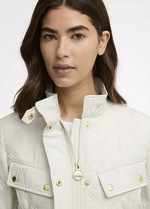 Стьобана куртка barbour 2
