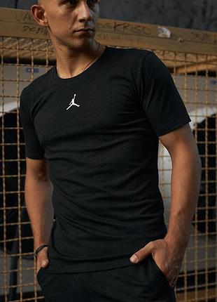 Футболка jordan чорна
