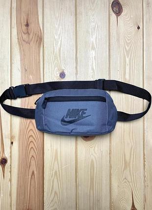 Бананка nike серая