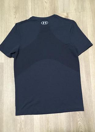 Футболка under armour 4