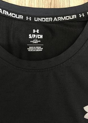 Футболка under armour 3