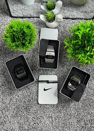 Годинник nike triax d-line срібний чорний
