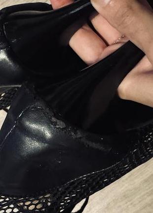 Продам high heels 3