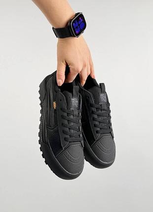 Vans old skool mte-1 gtx w all black 4