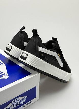 Vans old skool mte-1 gtx black white 2