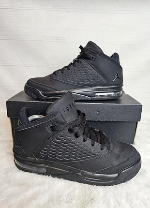 Кроссовки jordan 38 размер