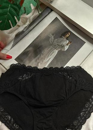 Трусики бразильяни з мереживом intimissimi