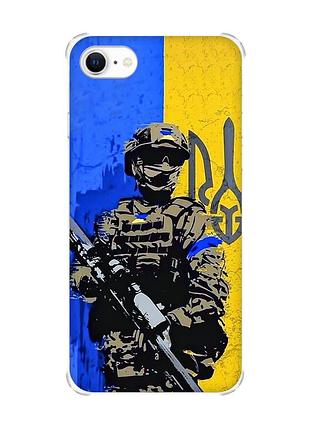 Чохол з потовщеними кутами на iphone 7/ 7s/ 8/ 8s :: солдат (патріотичний принт 350)