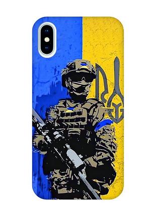 Матовий чохол з рожевими боками на iphone x / xs :: солдат (патріотичний принт 350)