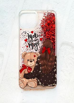 Чехол с плавающими блестками на iphone 14 красный :: девушка с мишкой (принт 188)