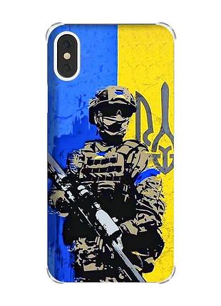 Чехол с утолщёнными углами на iphone x/xs :: солдат (патриотический принт 350)