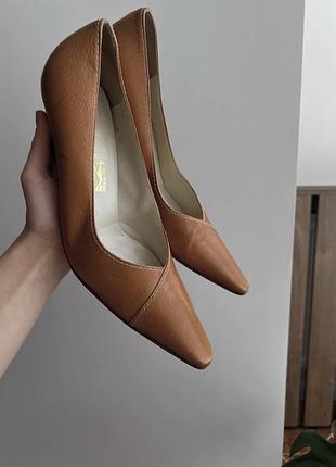 Вінтажні шкіряні туфлі-човники salvatore ferragamo (made in italy) / оригінал