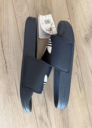 Шльопанці adidas оригінал 7