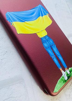 Чехол-книжка с рисунком для xiaomi redmi note 10 pro/10 pro max бордовый :: девушка с флагом (принт 263) 2