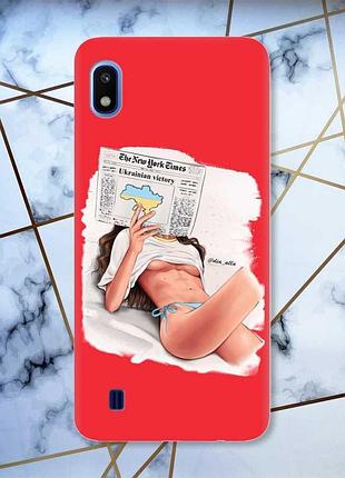 Матовый красный чехол на samsung galaxy а10 (2019) а105 девушка с газетой (принт 31)