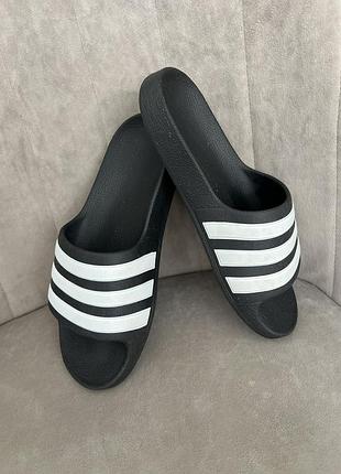 Шльопанцв adidas 37 розмір 4