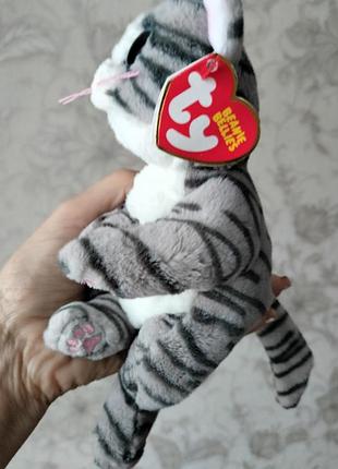 Котик от. tu 3