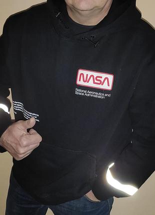 Стильна фірмова оригінал брендова кофта батнік толстовка  чорне худі nasa від бренду h&m,2хл
