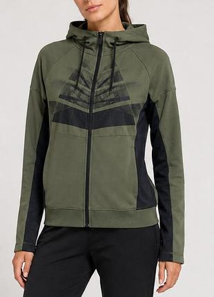 Спортивна олімпійка від adidas
