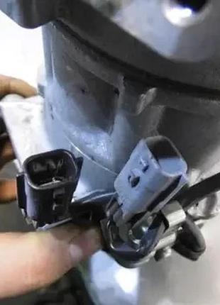 Компрессор кондиционера 1.6 dci 926004eb0a 4