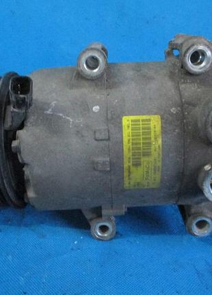 Компресор кондиціонера ford focus av11-19d629-ba