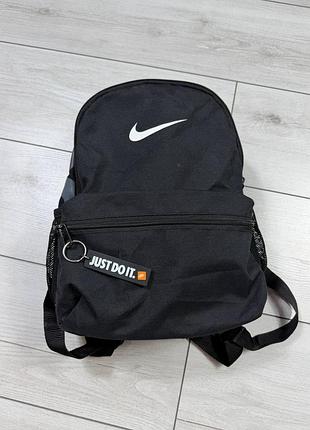 Детский рюкзак nike brasilia jdi mini backpack (ba5559-010)