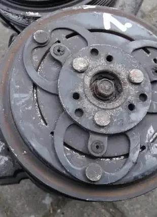 Компрессор кондиционера volvo c70 s70 v70 30665342 4