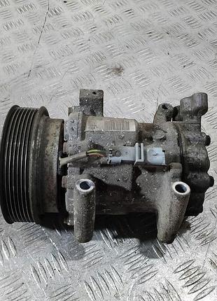 Компресор кондиціонера насос renault clio iii 8200819568 1.2 tce