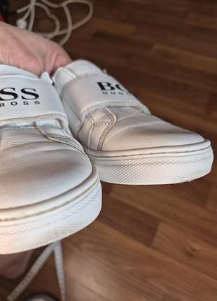 Продам детские кроссовки,boss 5