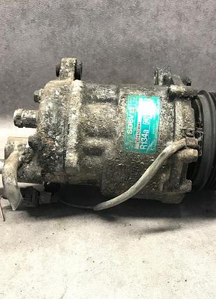 Компресор кондиціонера vw audi 6n0820803b