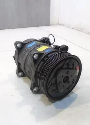 Компрессор кондиционера volvo s40 i 1.8 30612001