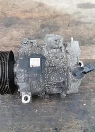 Компрессор кондиционера 1k0820803f volkswagen golf v audi