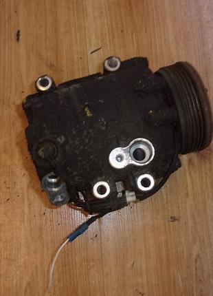 Компресор кондиціонера suzuki swift mk6 1.5 16v