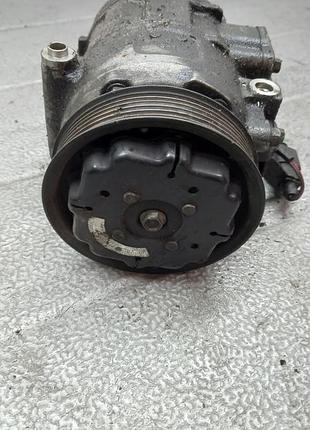 Компресор кондиціонера vw polo 1.2b 03r